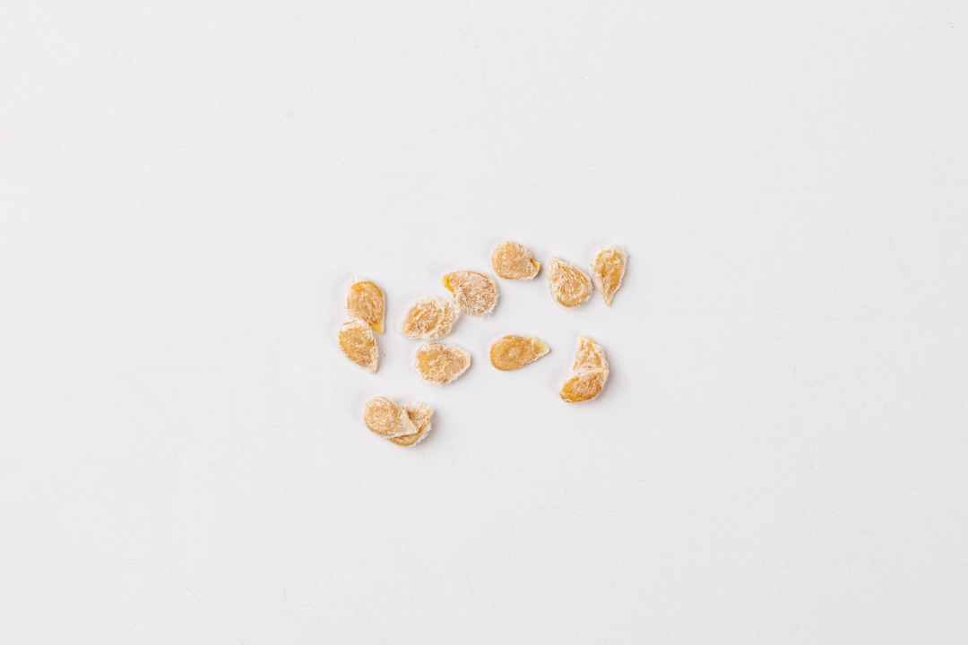 

Семена Томат Желтая шапочка Поиск