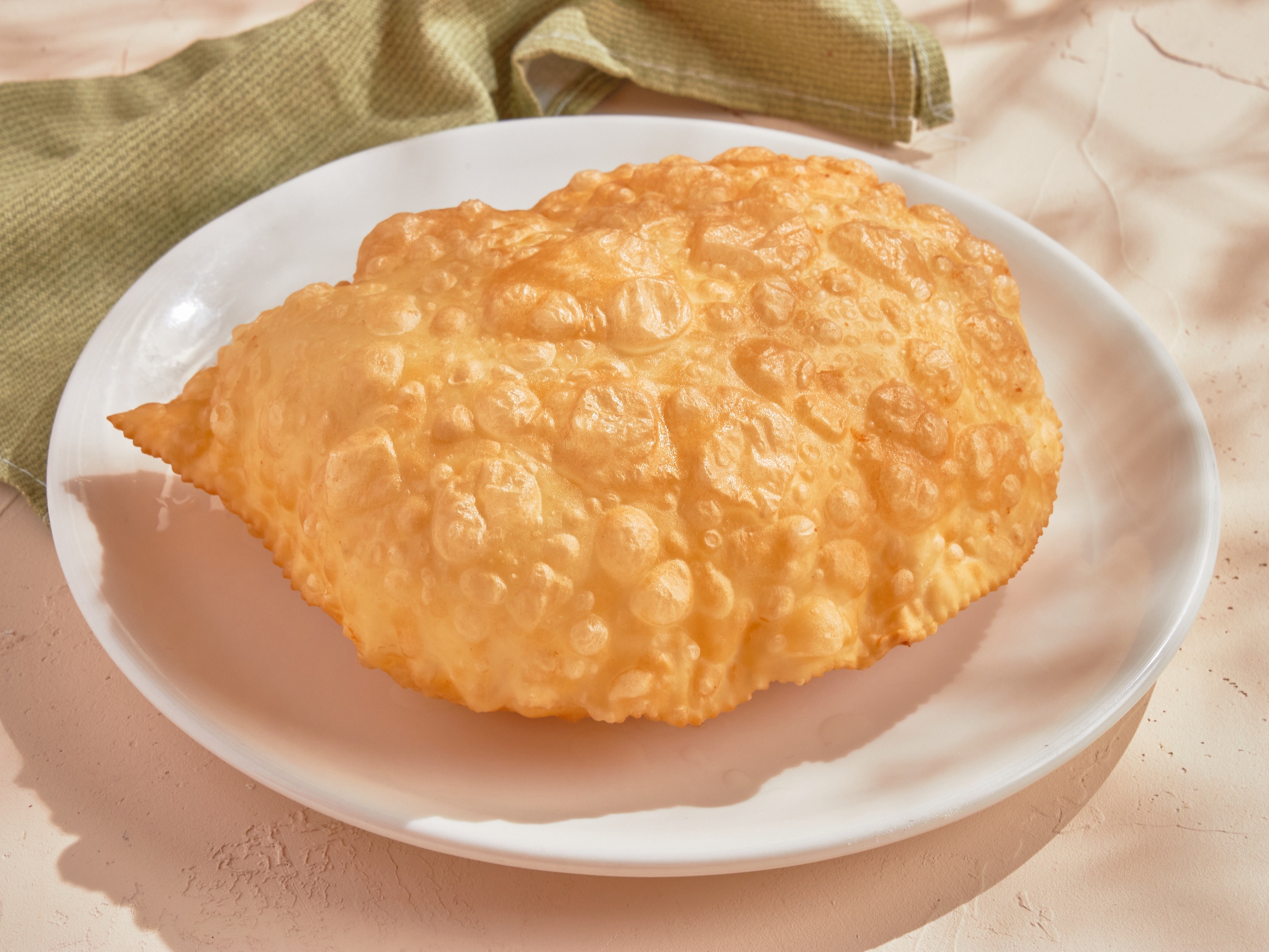 Чебурек с сыром