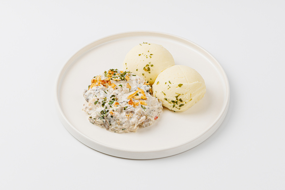 

Грибной жюльен с курицей и картофельным пюре Вкусвилл 270 г