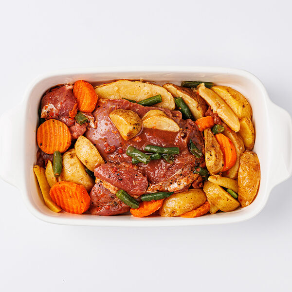 Бедро индейки бескостное с овощами 750 г