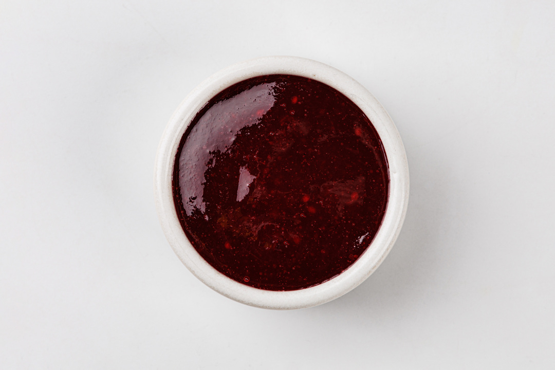 

Соус для сыра Клюква с розмарином 125 г