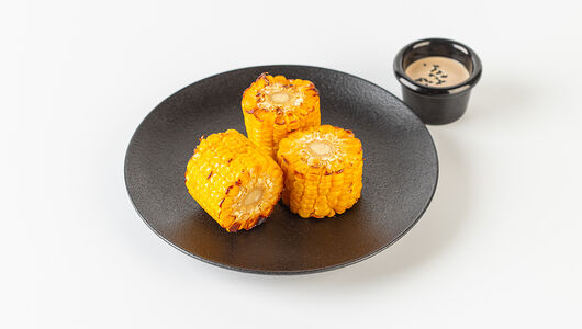 Кукуруза гриль с соусом