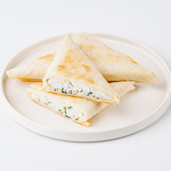 Конвертики с творогом и зеленью