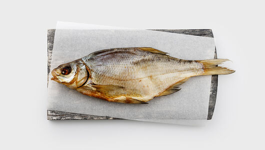 Лещ неразделанный вяленый, вес