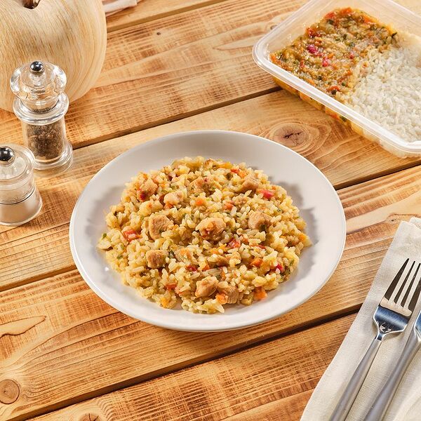 Курица с рисом и овощами Рестория Шеф по-тайски 250г