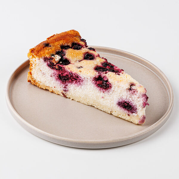 Творожник с черной смородиной