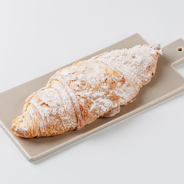 Круассан миндальный ВкусВилл с лесной ягодой