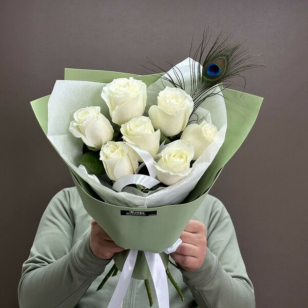 Букет из белых роз 