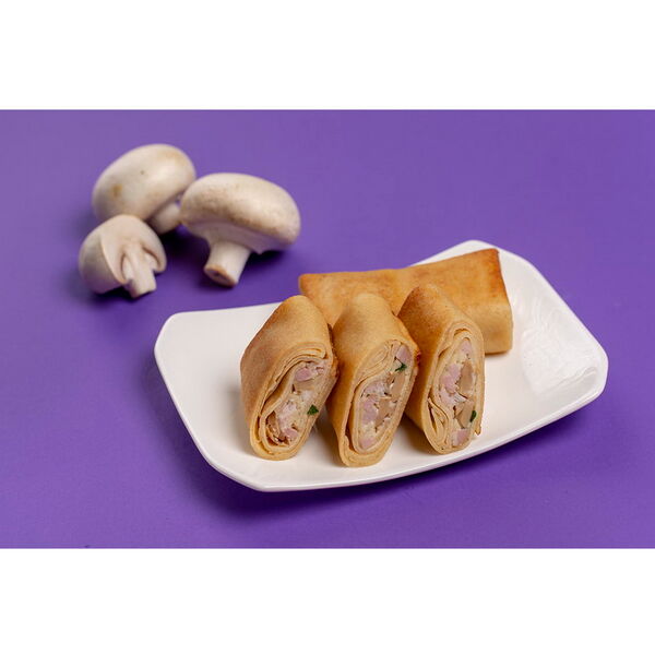 Блинчики грибами,беконом и луком зеленым жареные