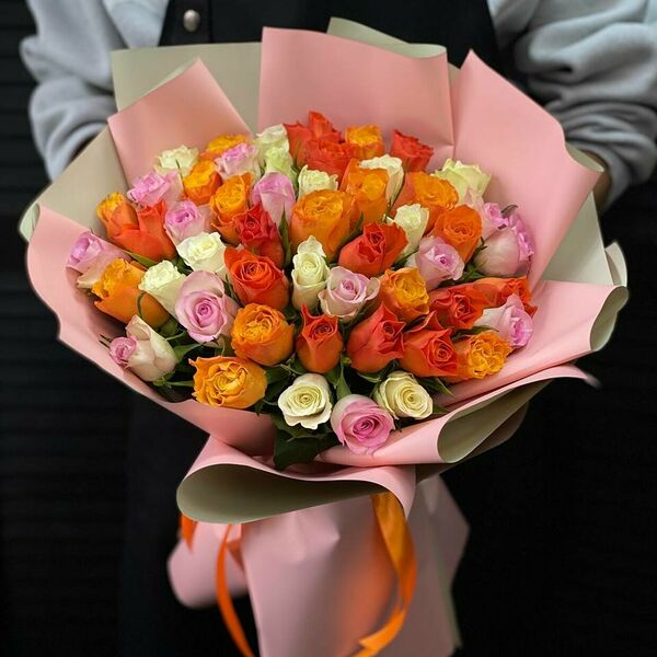 Букет из 51 розы 40 см в оформлении