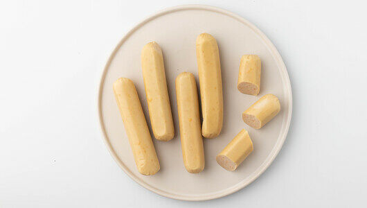 Сосиски Из курицы и индейки с сыром 