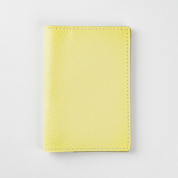 Обложка для паспорта из натуральной кожи  желтый