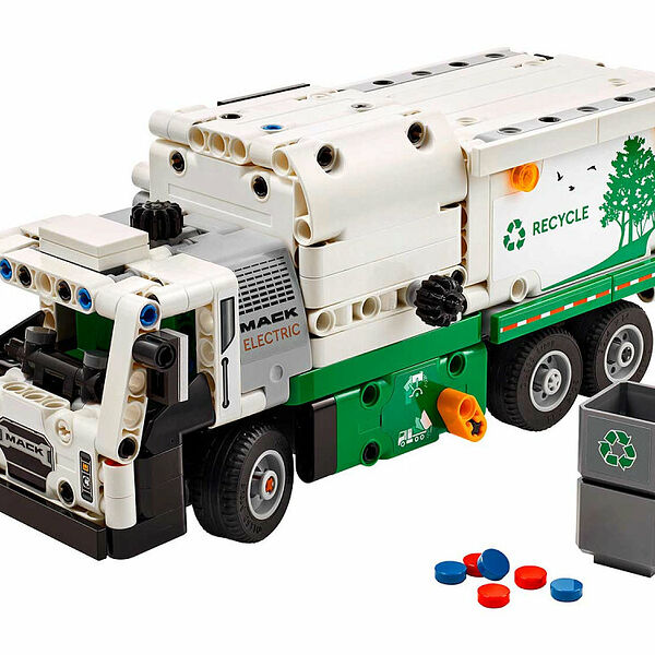 Конструктор LEGO Technic 42167 Конструктор Электрический мусоровоз Mack ® LR