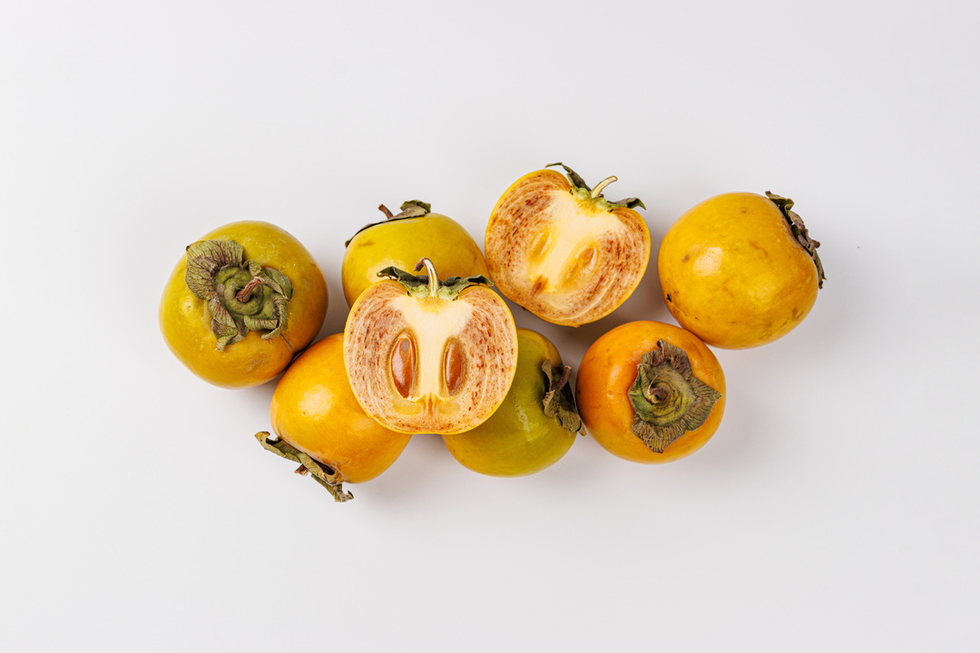 

Хурма Королек вес