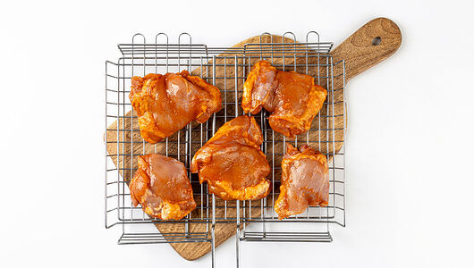 Бескостное мясо бедра цыпленка-бройлера для гриля 