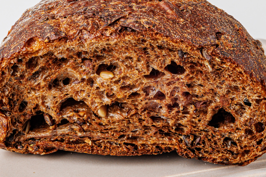 

Изделие х/б Деревенский, половинка. Пекарня 135 г