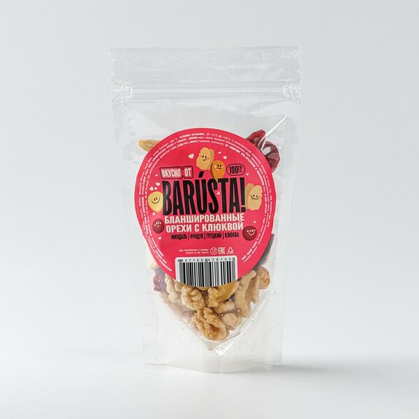 Смесь бланшированных орехов с клюквой