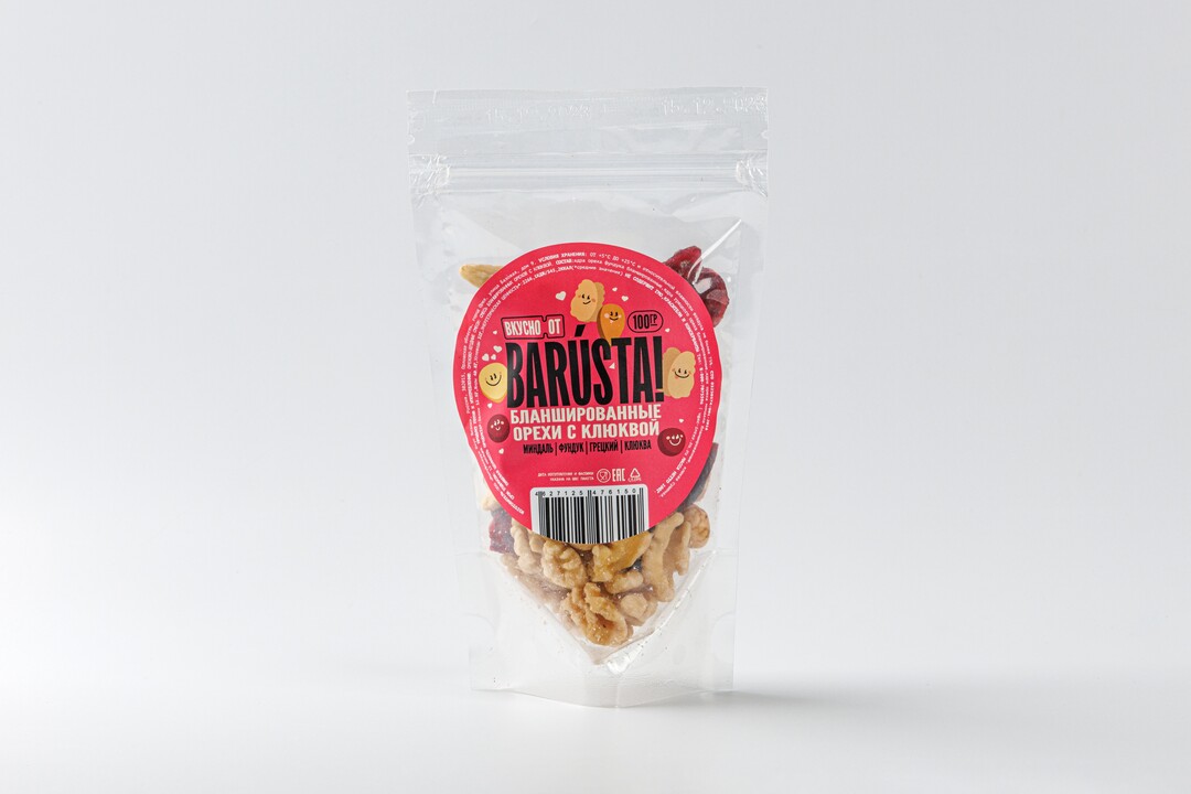 

Смесь бланшированных орехов с клюквой