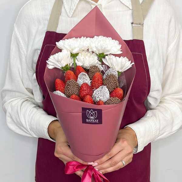 Букет из клубники в шоколаде Сладкий комплимент