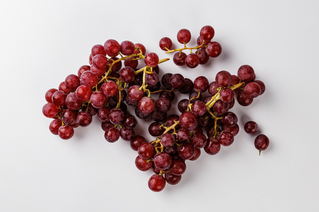 

Виноград ВкусВилл Кишмиш розовый без косточки вес