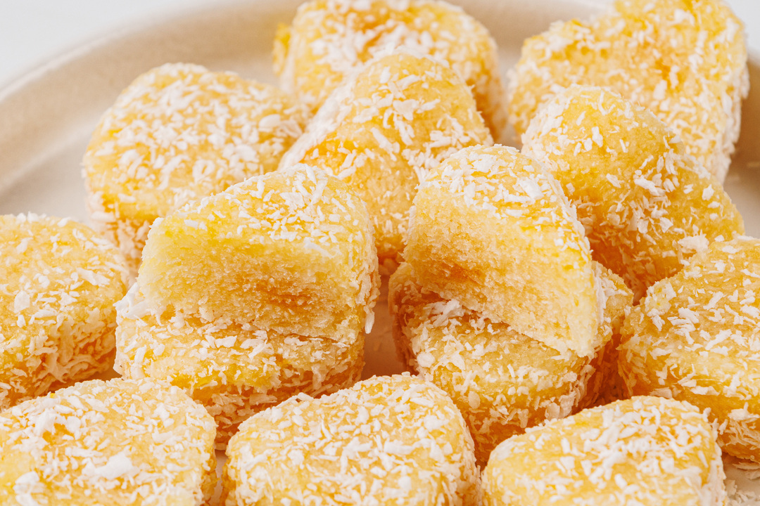 

Конфеты кокосовые с кусочками манго 90 г