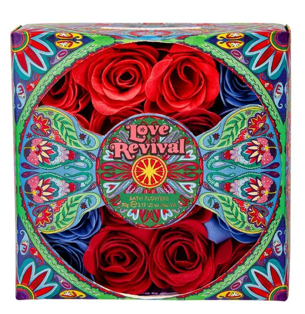 

Мыло Heathcote&Ivory Love Revival Ltd в форме лепестков, в подарочной коробке