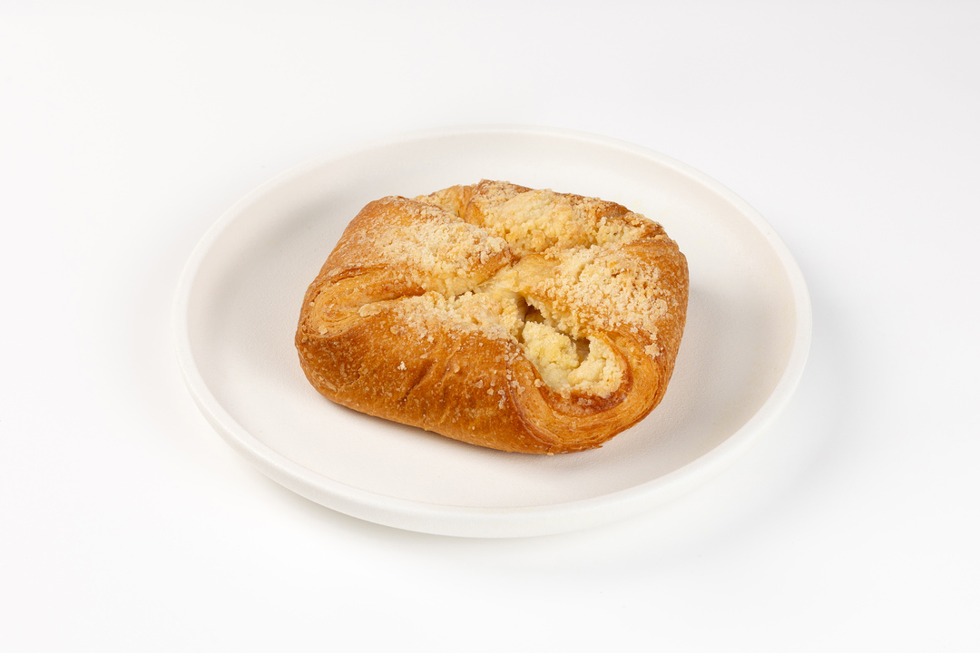 

Слойка ВкусВилл с творогом на сливочном масле 100 г