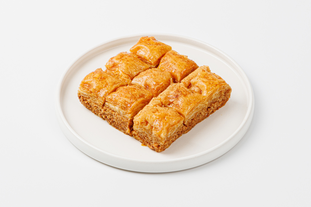 

Пахлава с кешью, корицей и медом