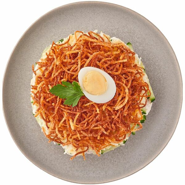 Салат с куриным филе и картофелем пай Шеф Перекрёсток 200 г