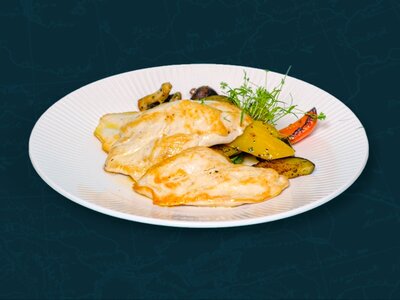Куриное филе с овощами на гриле