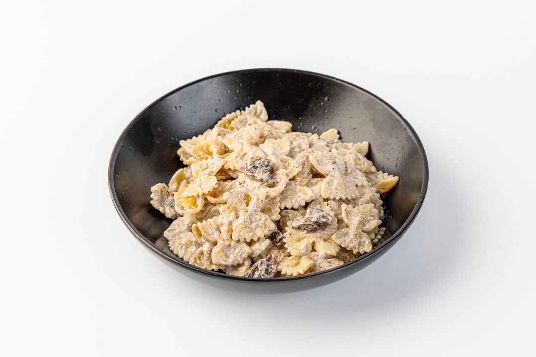 

Фарфалле с шампиньонами и грибным соусом 250 г