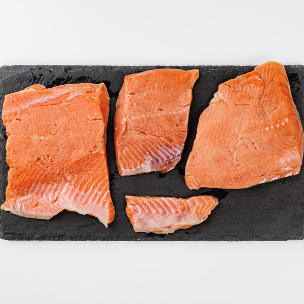 Кета филе-кусок без кожи, замороженная 600 г