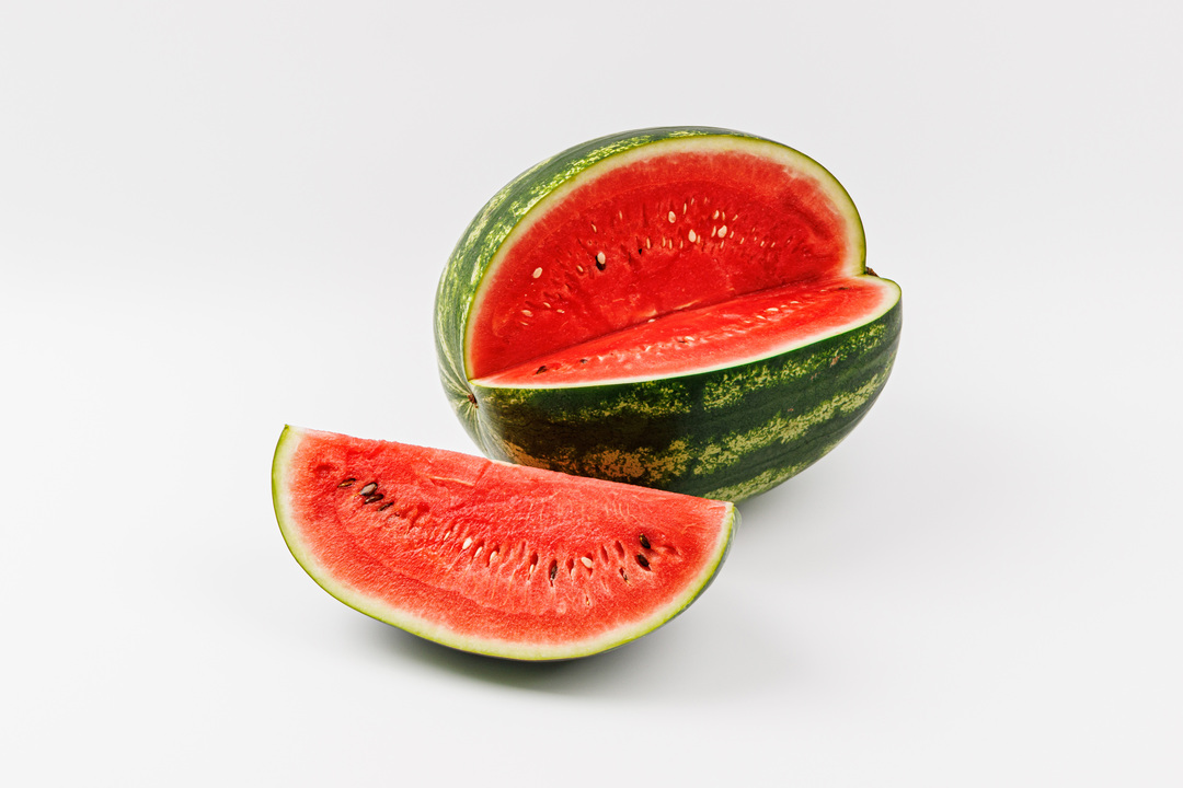 

Арбуз красный Турция вес