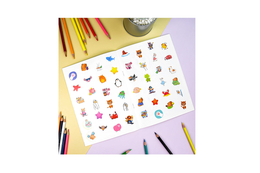 

Раскраска для детей Феникс+ с заданиями и наклейками А5 Животные