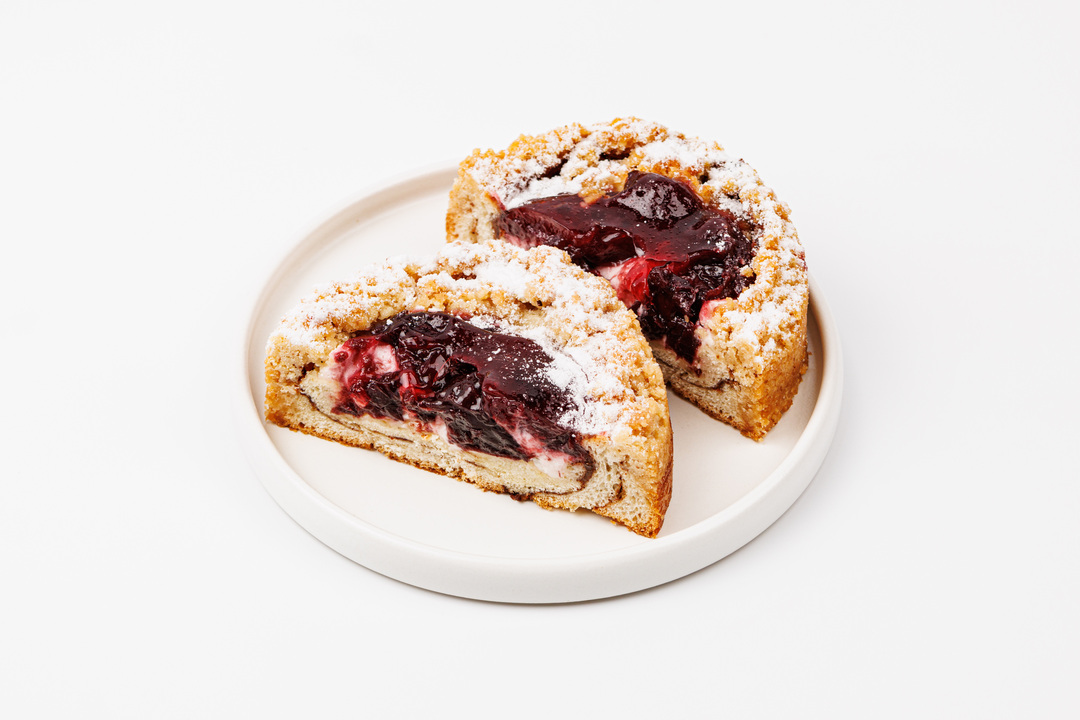 

Улитка ВкусВилл с творожным кремом, вишней и корицей 160 г