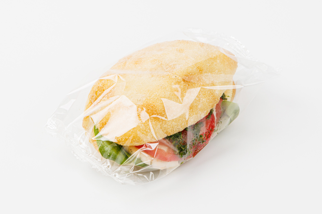 

Панетта Капрезе ВкусВилл с соусом песто 180 г