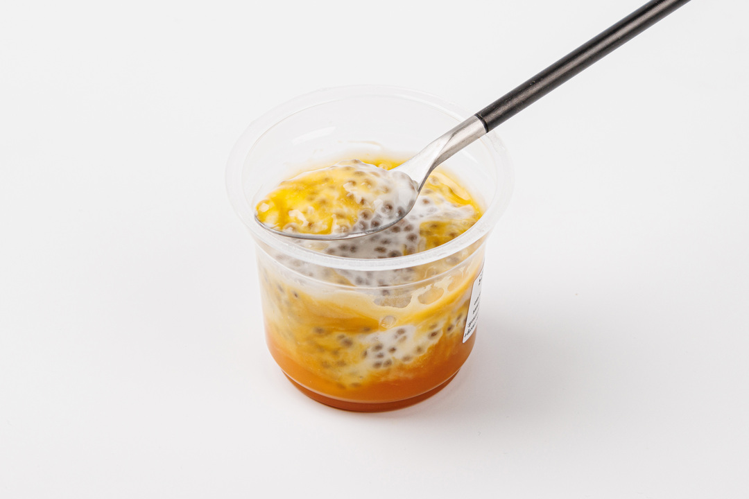 

Десерт кокосовый с семенами чиа Манго-маракуйя 125 г