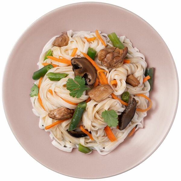 Вок Пятёрочка Кафе с курицей и удоном 250 г