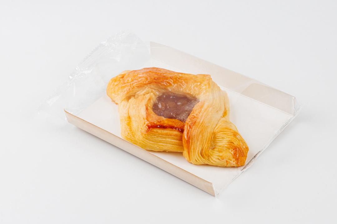 

Слойка с яблоком и корицей 110 г