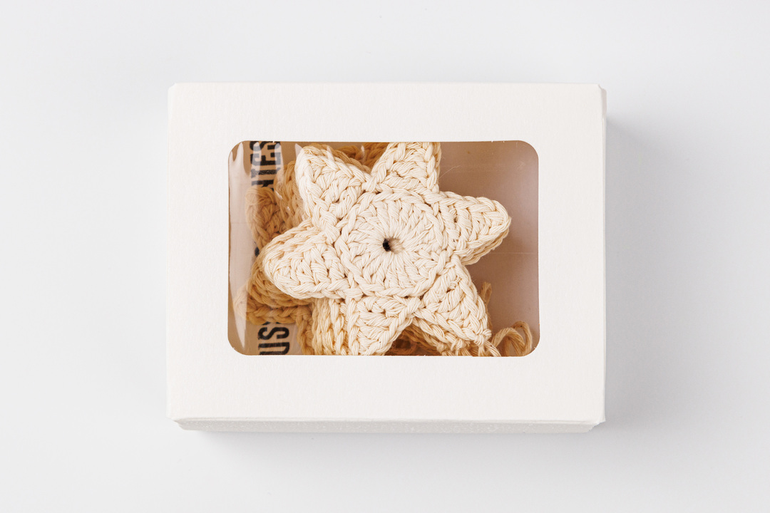 

Гирлянда вязаная Снежинки