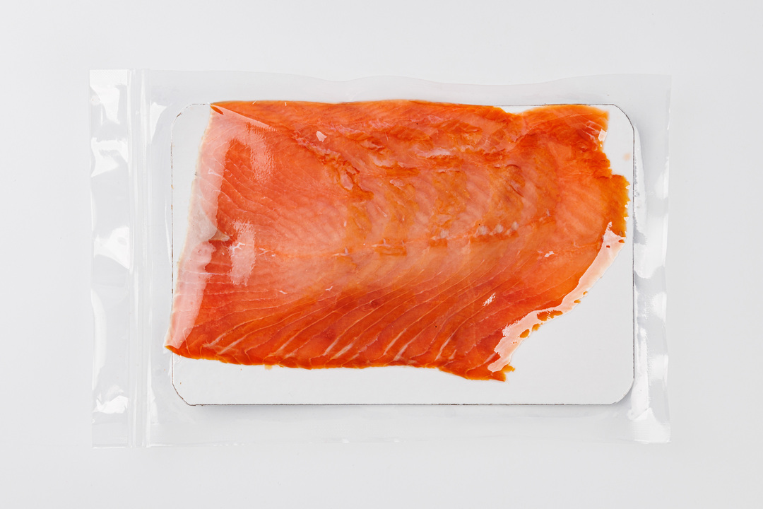 

Кета ломтики холодного копчения 150 г