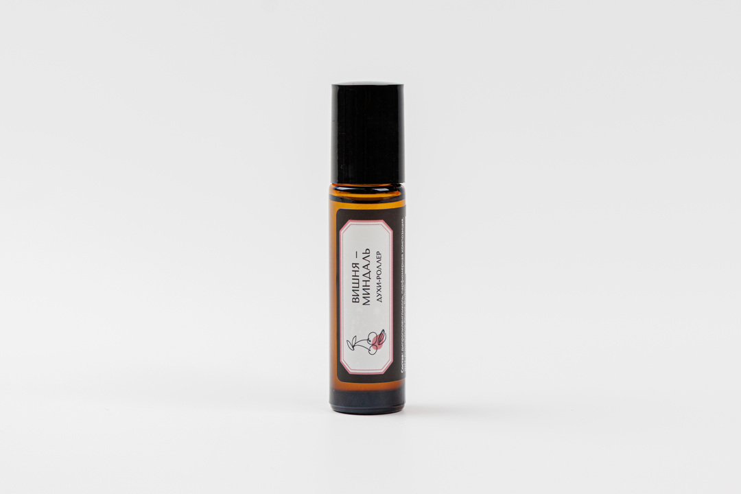 

Духи-роллер Вкусвилл Вишня-миндаль 10 мл