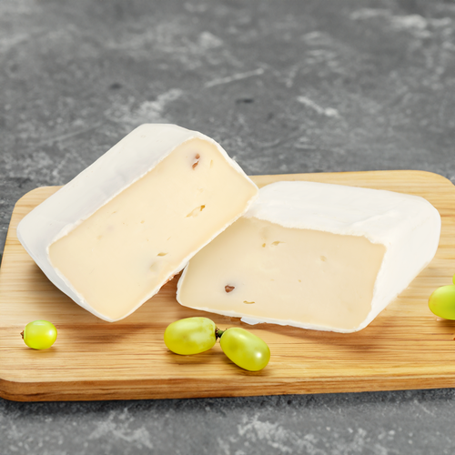 

Сыр камамбер Егорлык молоко с грецким орехом с белой плесенью 50% БЗМЖ 125 г