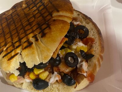 Shaurma and Kebab (Oruzheynaya Street, 22), cafe