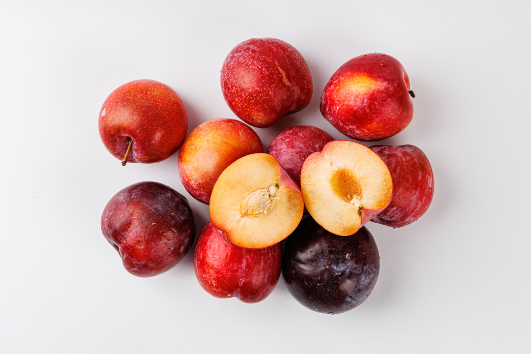 

Слива красная вес