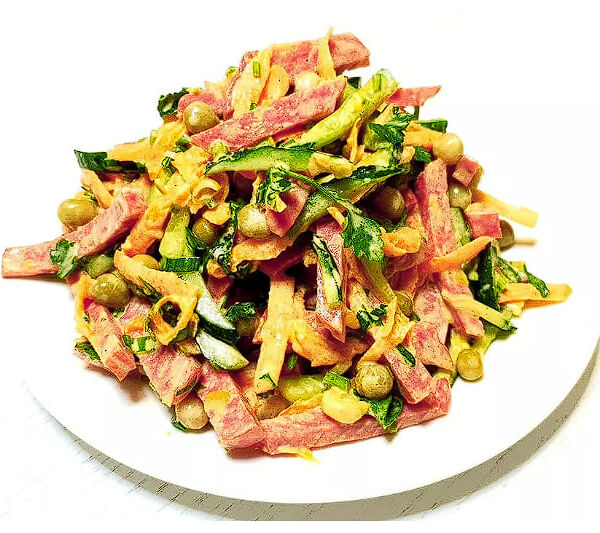 Салат Грин Крест Охотничий с копченой колбаской