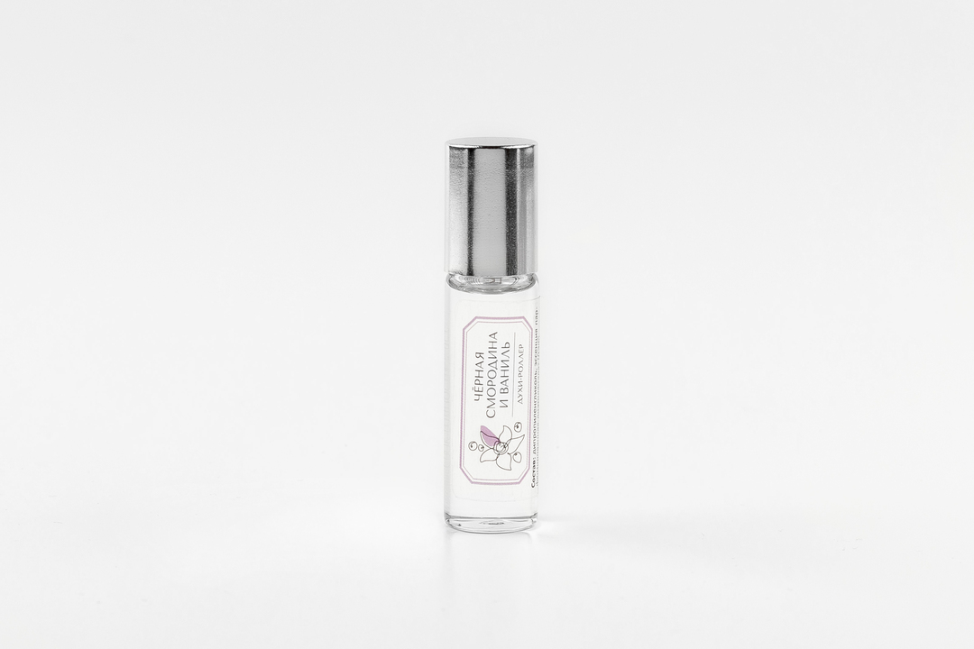 

Духи-роллер ВкусВилл Черная смородина и ваниль 6 мл