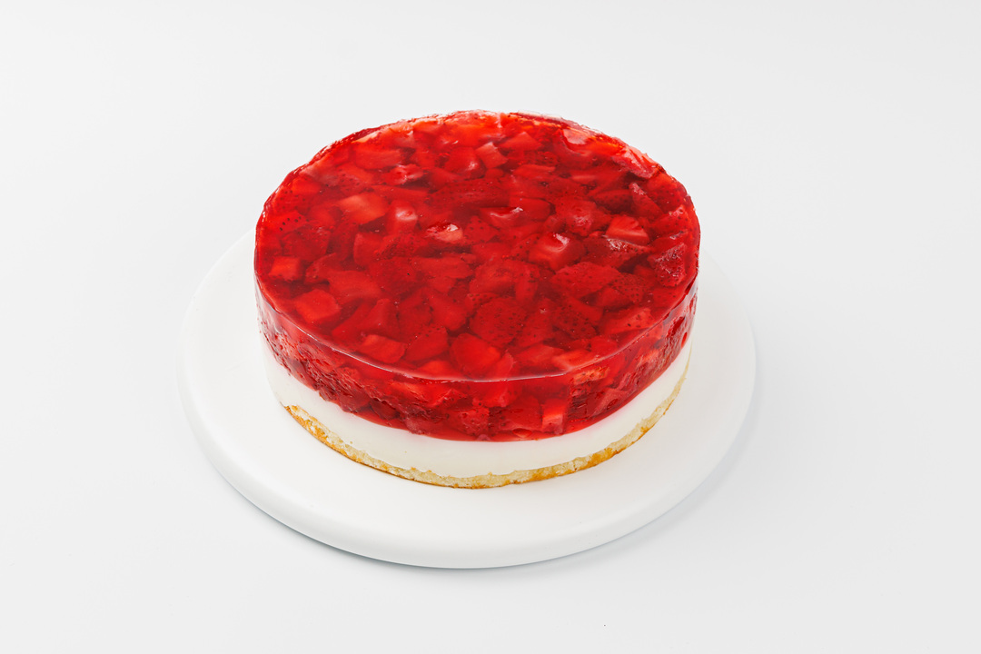 

Торт Бонфуа с цельной клубникой и крем-чиз 900 г