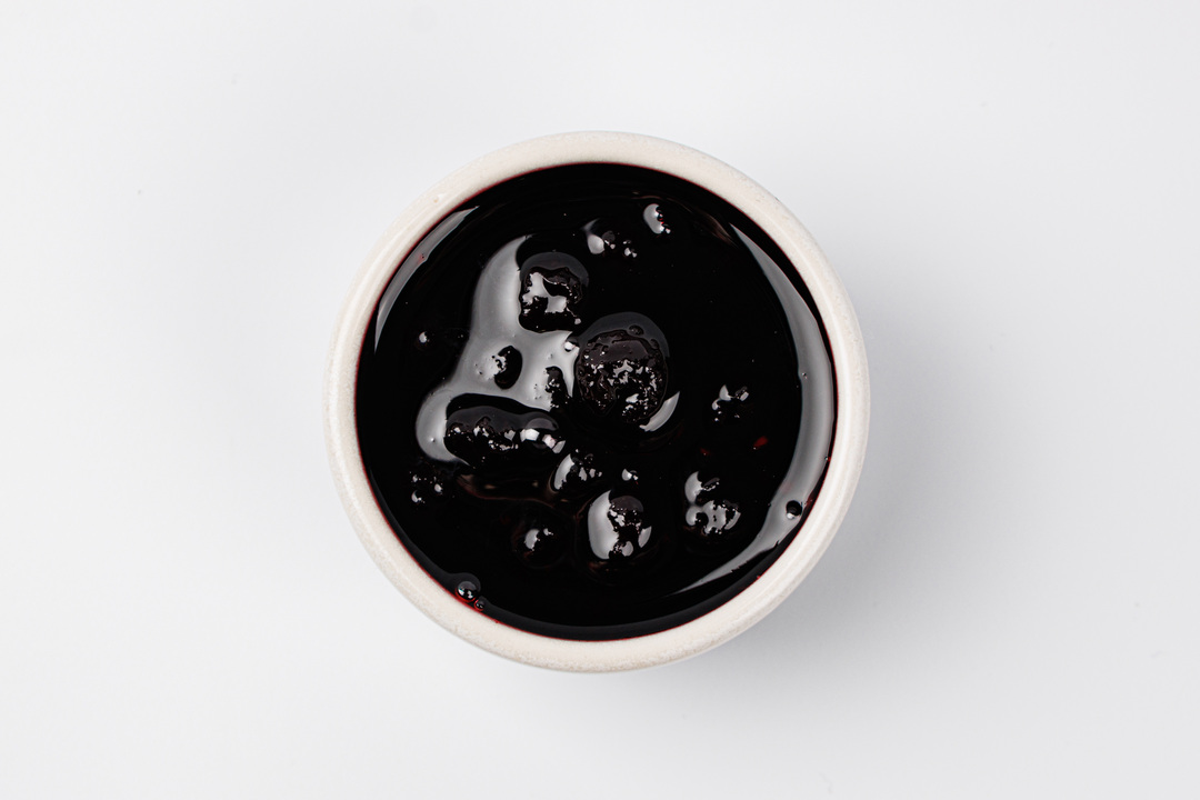 

Варенье ВкусВилл из черноплодной рябины 150 г