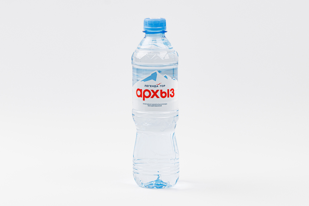 

Вода минеральная Легенда гор Архыз столовая питьевая негазированная 500 мл